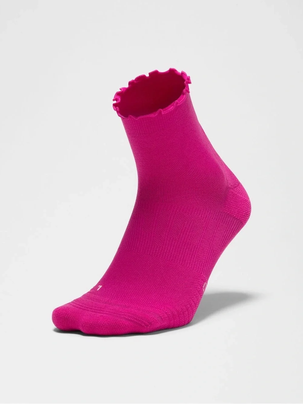 NWT Lululemon Women's Power Stride Lettuce Edge Ankle Socks sz Med in Pink Flare